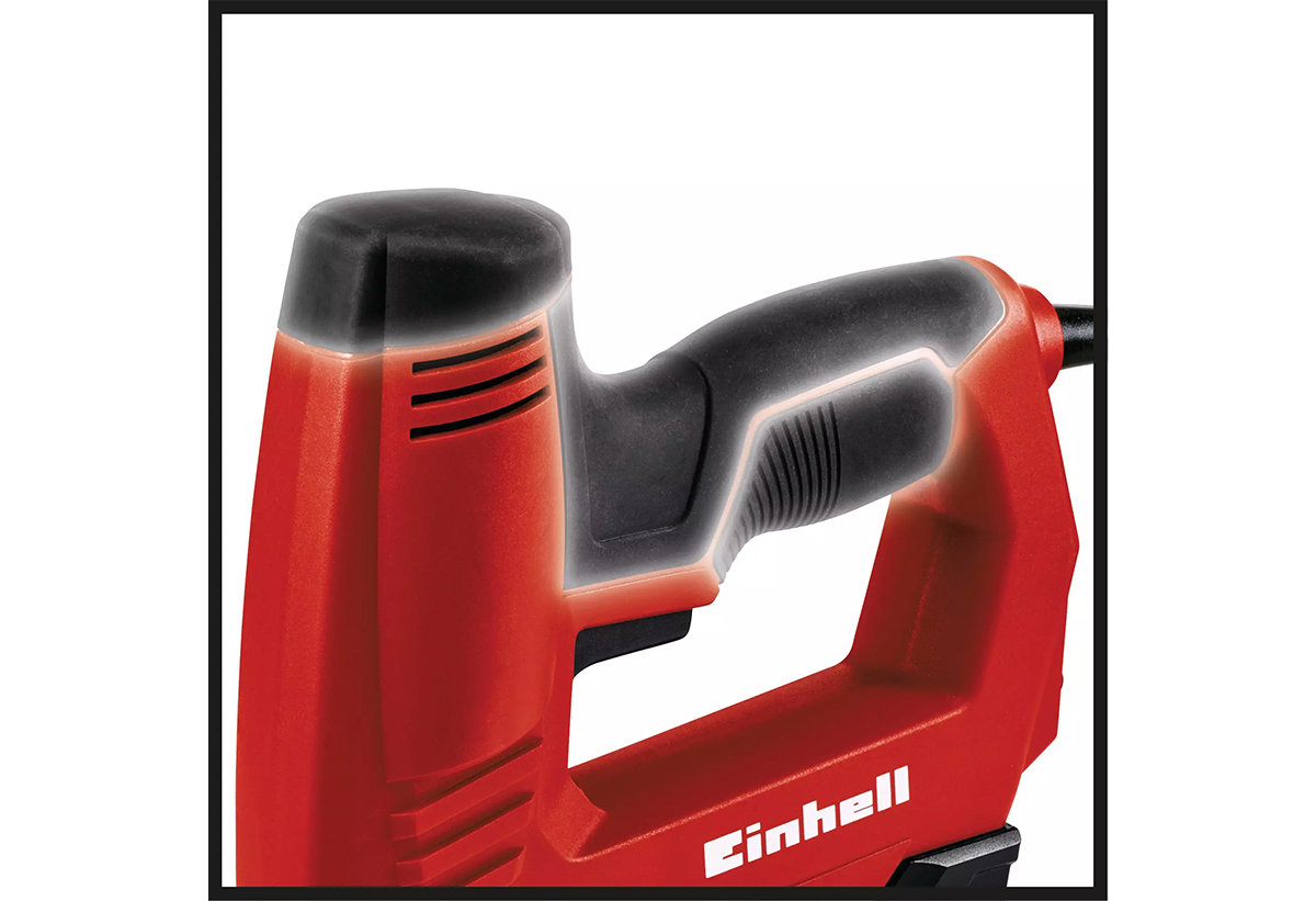 Απεικονίζεται κοντινό στη λαβή της συσκευής.